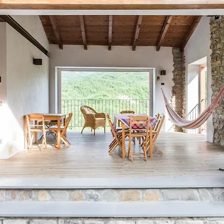 Nido D'amore 3* Dernice