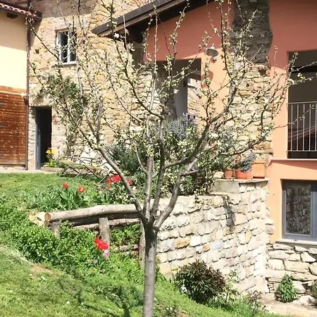 Couette-café Nido D'amore 3*